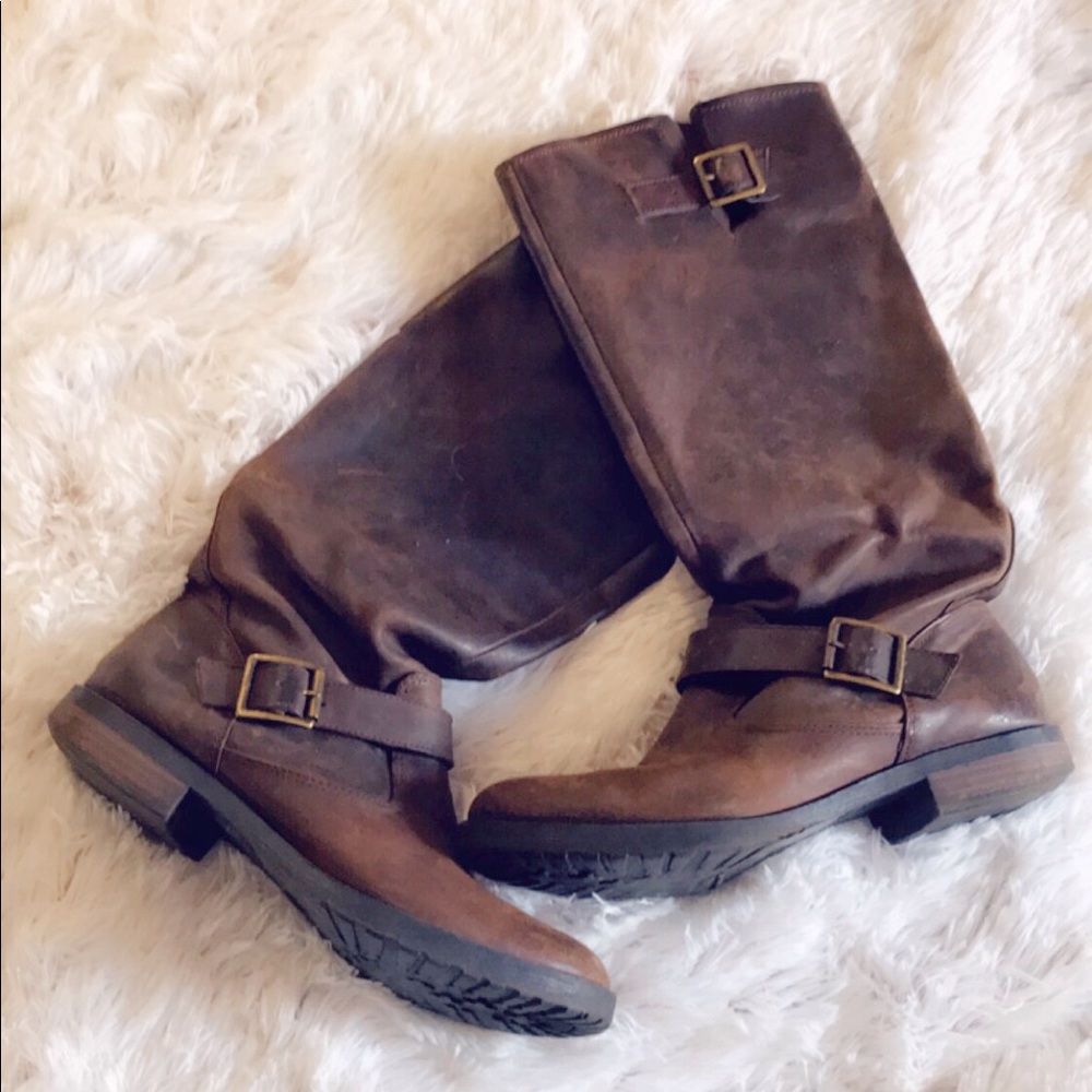 Xhilaration boots